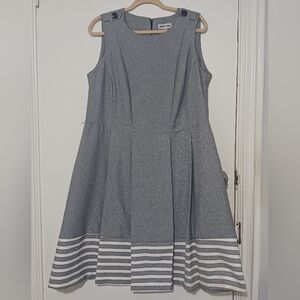 Girls' Gray Striped Hem Sleeveless Dress